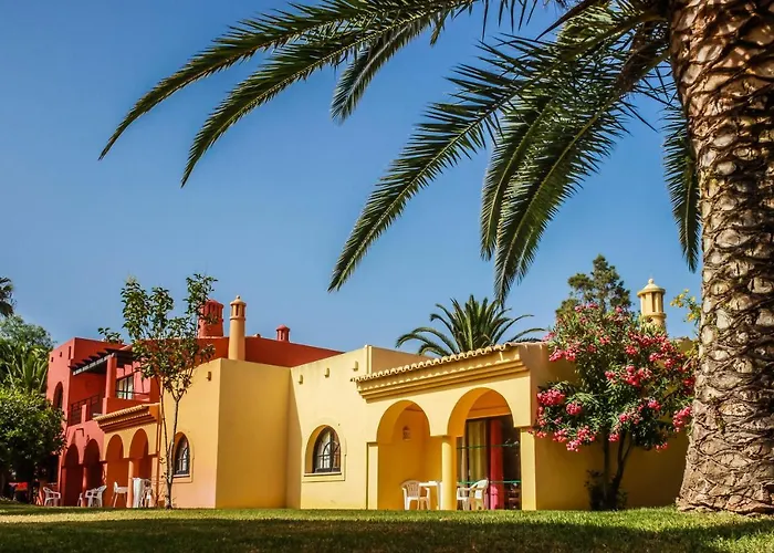 Colina Village